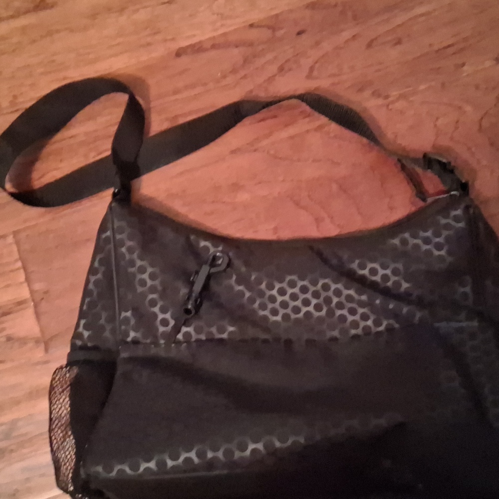 Black bag - Picture 2 of 6